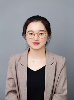 陈剑妃，专业团队